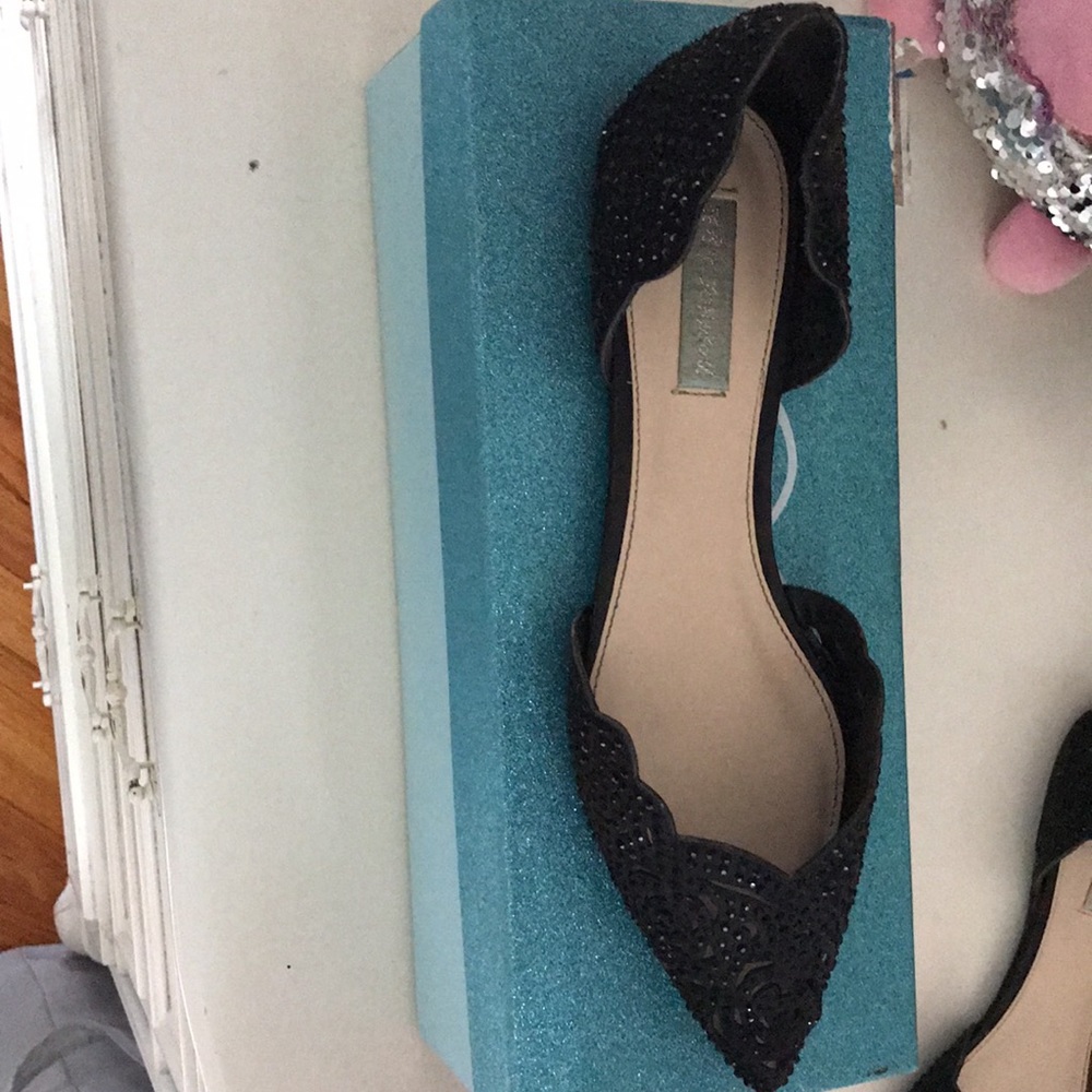 Betsy Johnson dress shoes